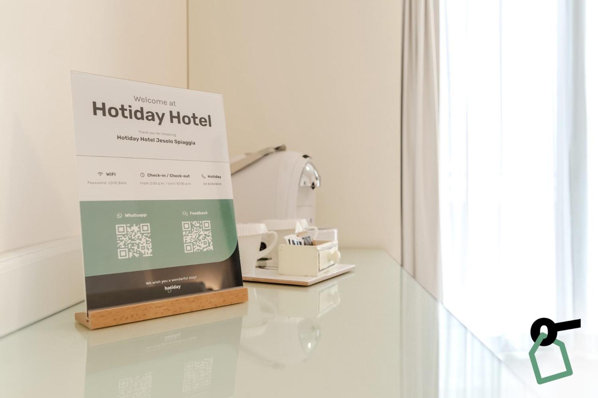 Hotiday Hotel Jesolo Spiaggia Exterior foto